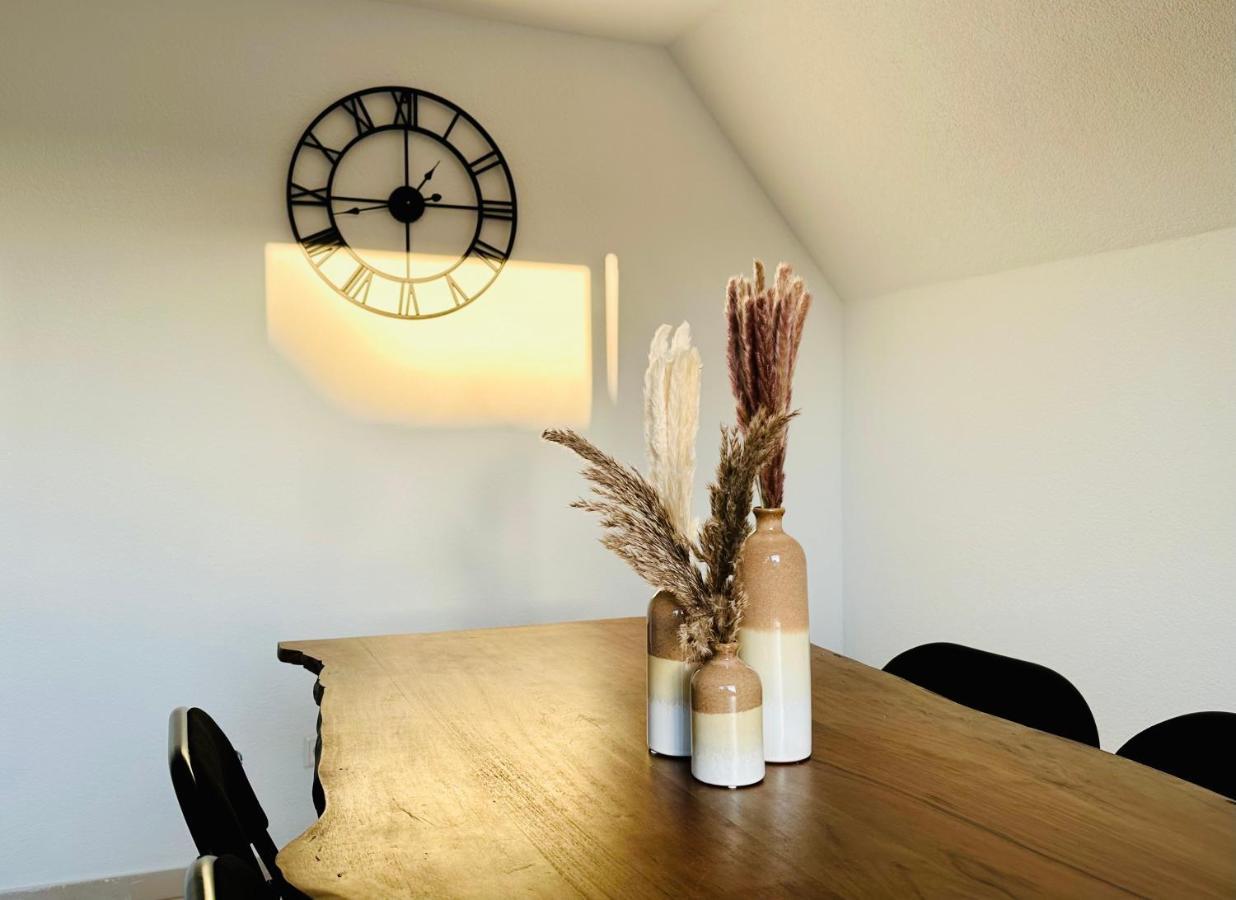 Bergblick-Apartment Istayunixi Seenaehe-Workspace-Netflix I Keine Monteure Friedrichshafen Bagian luar foto